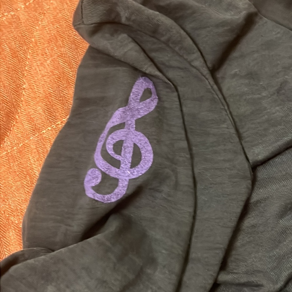 Tee - Picture 5 of 5